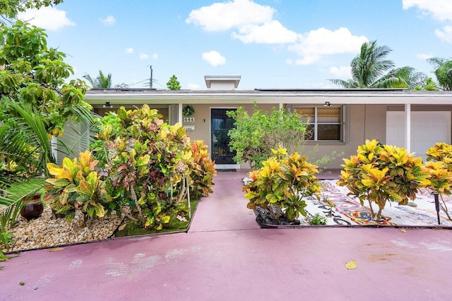 view of front of home