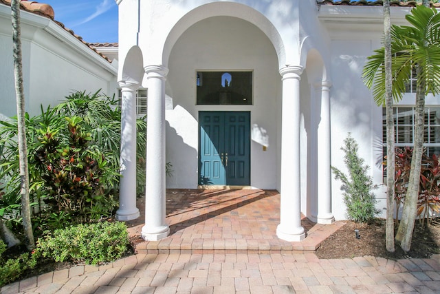 view of property entrance