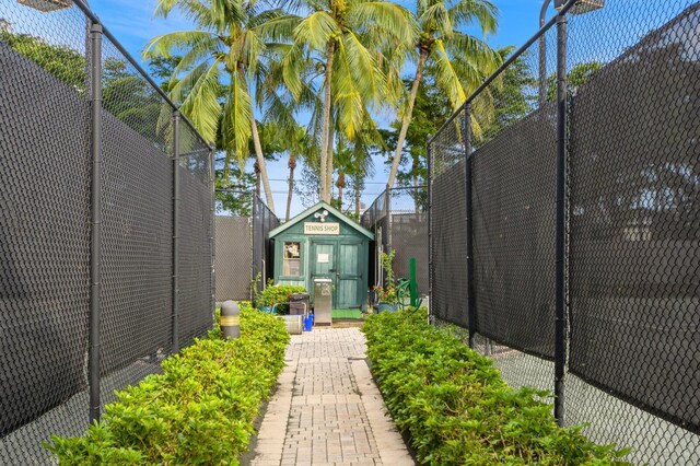 view of yard with a shed