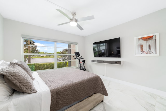 bedroom with ceiling fan