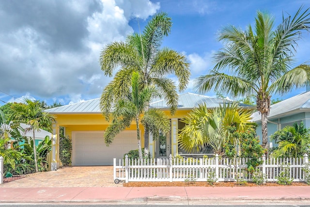 view of front facade with a garage