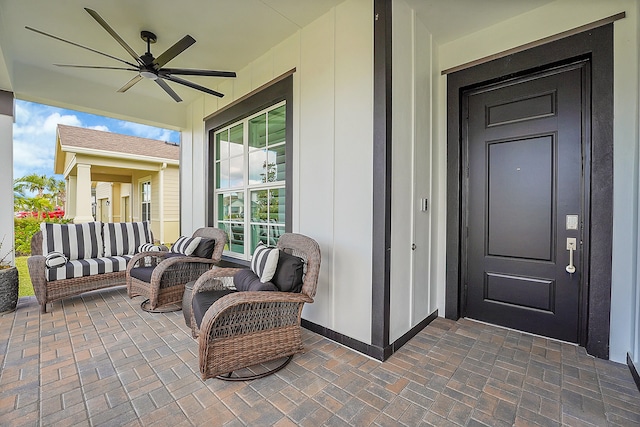 property entrance with an outdoor hangout area and ceiling fan