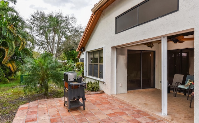 view of patio / terrace with ceiling fan