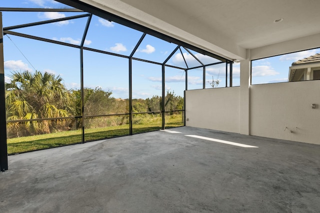 12501 SW Sunrise Lake Ter, Port Saint Lucie, FL 34987 - view of patio with a lanai