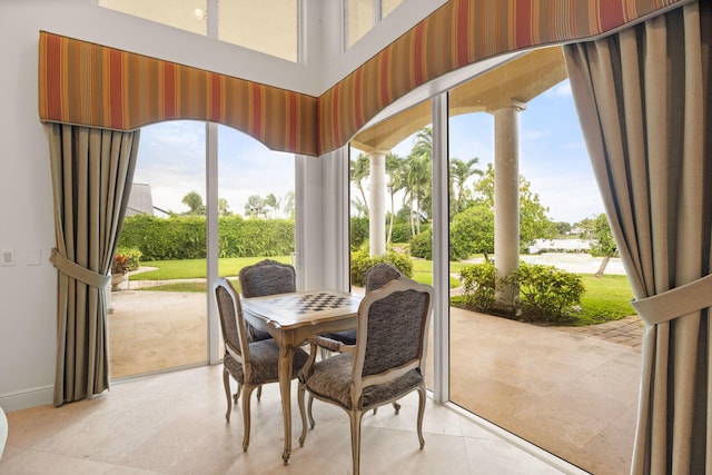 view of sunroom / solarium