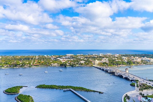 bird's eye view featuring a water view