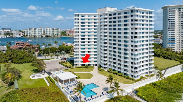600 S Ocean Blvd Unit 103, Boca Raton, FL 33432 - birds eye view of property featuring a water view and a city view