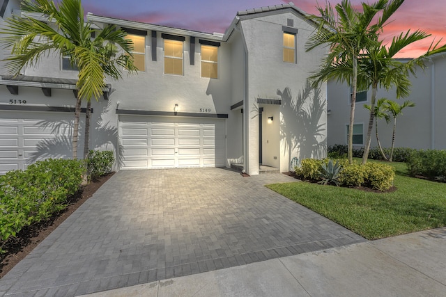 view of front of house featuring a garage