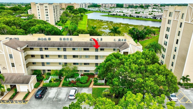 bird's eye view featuring a water view