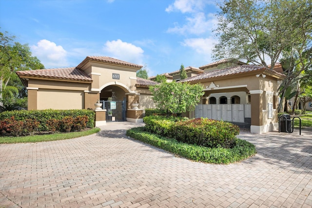 view of mediterranean / spanish-style house