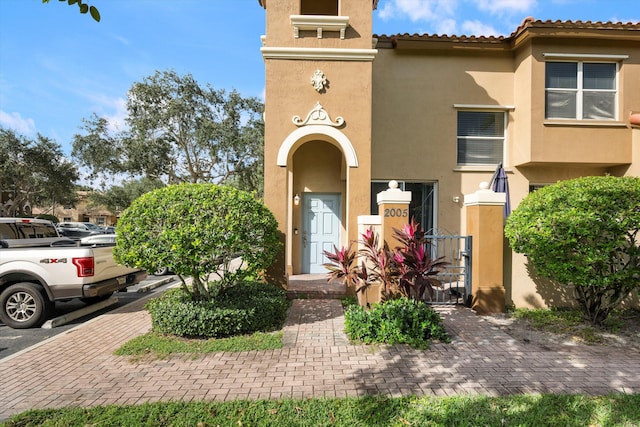 view of front of home