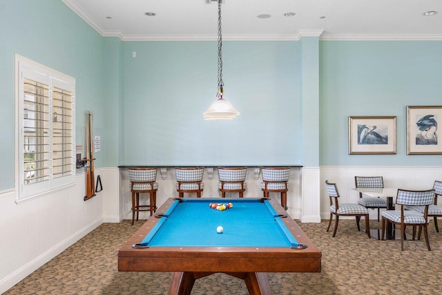 rec room with bar area, carpet floors, ornamental molding, and pool table