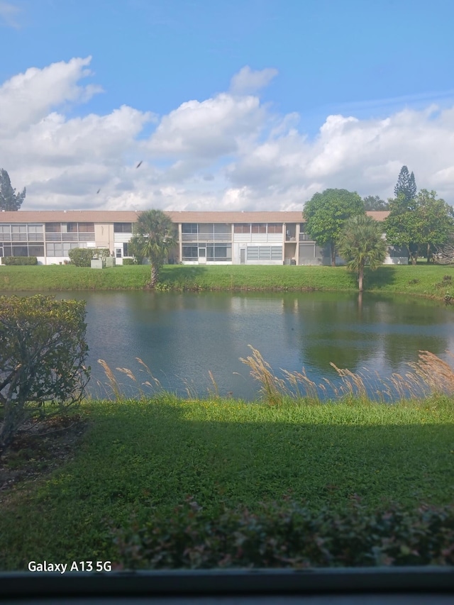 110 Northampton Unit F, West Palm Beach, FL 33417 - view of water feature