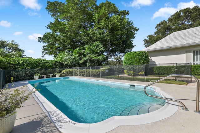4 Country Rd, Village Of Golf, FL 33436 - view of swimming pool with a patio