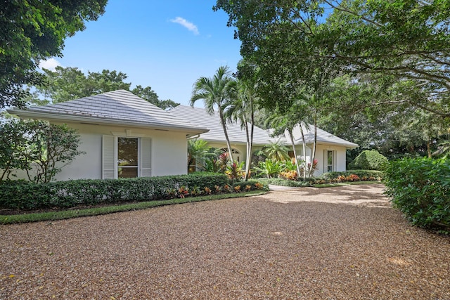 4 Country Rd, Village Of Golf, FL 33436 - view of front of house