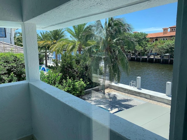 1740 SE 7th St, Fort Lauderdale, FL 33316 - balcony with a water view