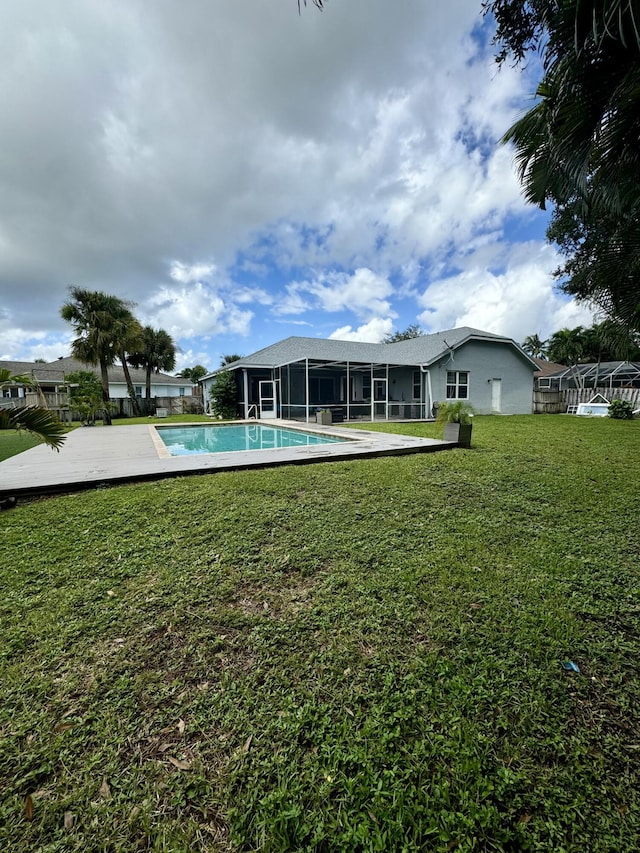 exterior space featuring a lawn