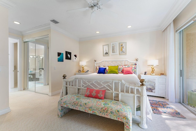 bedroom with light carpet, crown molding, and ceiling fan