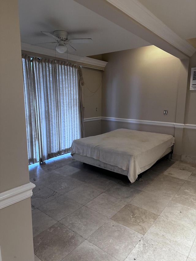 unfurnished bedroom with ceiling fan