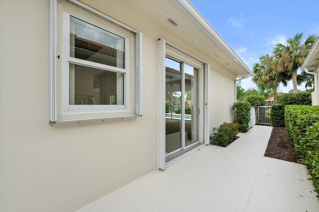 621 Rosa Ct, Palm Beach Gardens, FL 33410 - view of patio