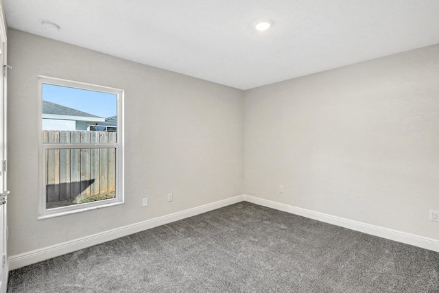 view of carpeted spare room