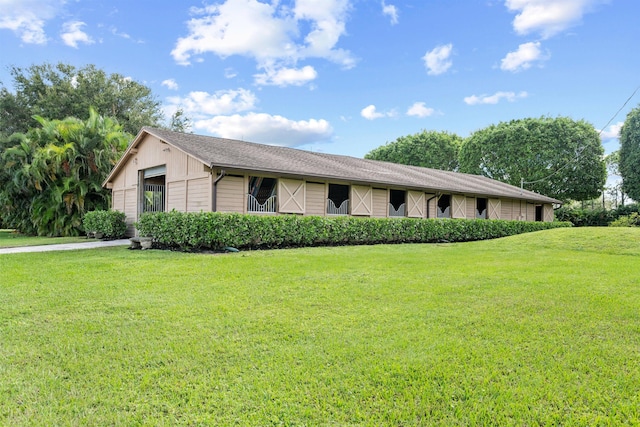 view of front of home with a front yard