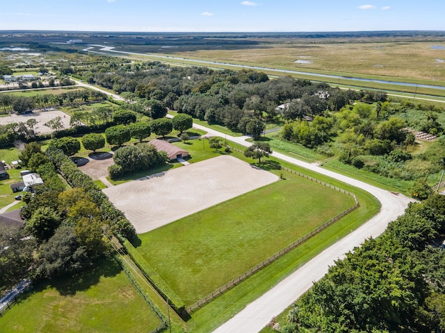 birds eye view of property featuring a rural view