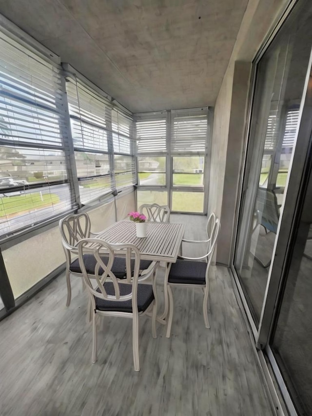 view of sunroom / solarium