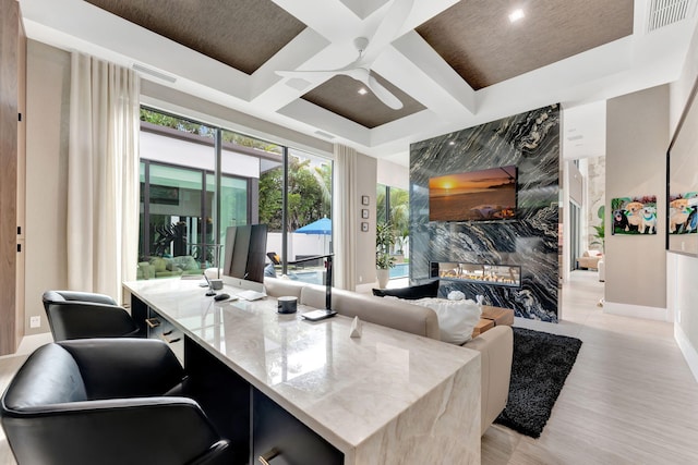 200 NE 6th St, Boca Raton, FL 33432 - interior space featuring a ceiling fan, coffered ceiling, visible vents, baseboards, and recessed lighting