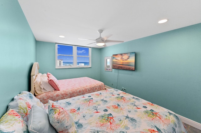 bedroom featuring ceiling fan