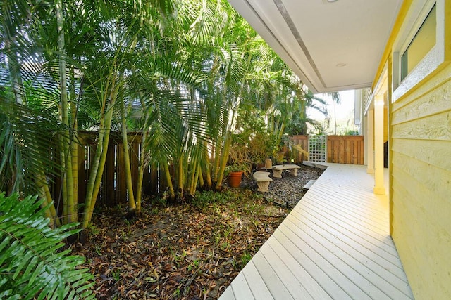 2388 Palm Harbor Dr, Palm Beach Gardens, FL 33410 - view of yard with fence