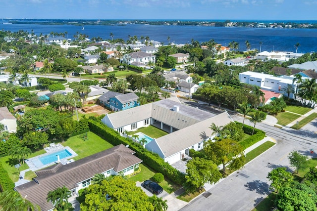 bird's eye view with a water view