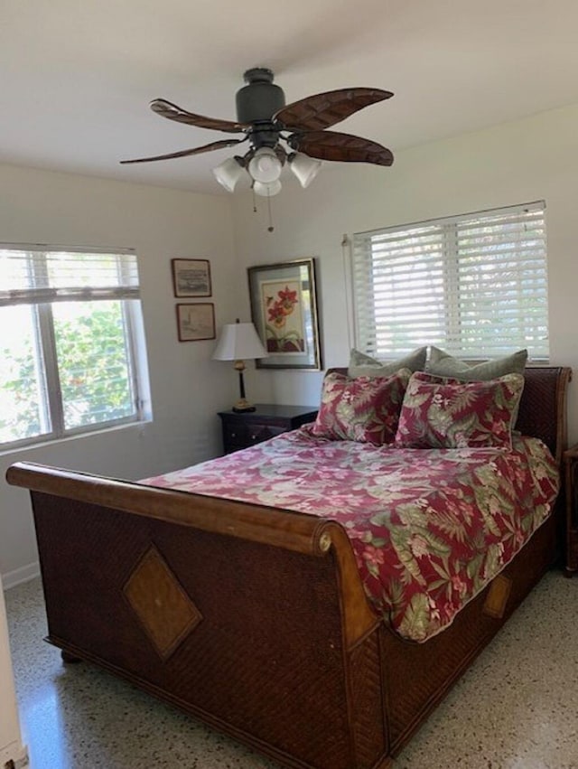 bedroom with ceiling fan