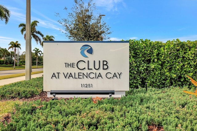 11762 SW Waterford Isle Way, Port Saint Lucie, FL 34987 - view of community sign