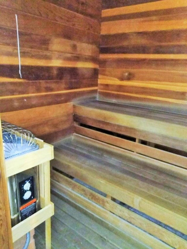 view of sauna / steam room