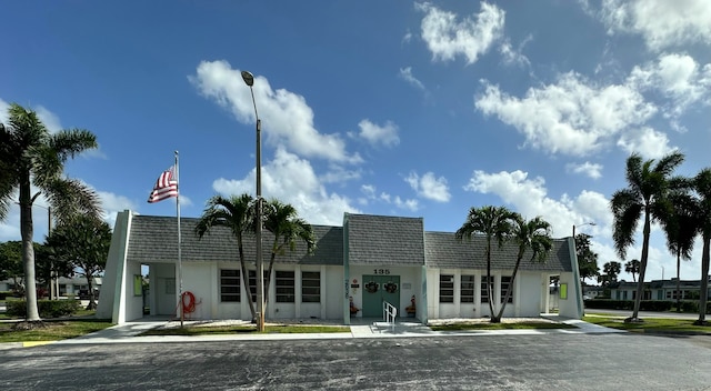 view of building exterior