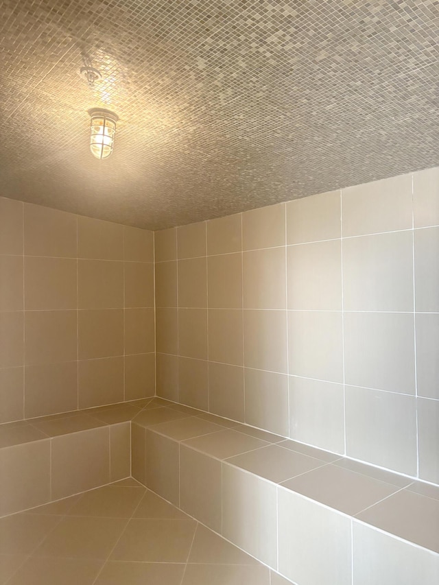 550 Okeechobee Blvd Unit 509, West Palm Beach, FL 33401 - view of sauna / steam room