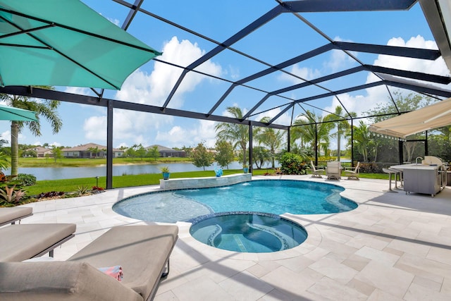 view of swimming pool featuring a patio area, a lanai, an in ground hot tub, and a water view