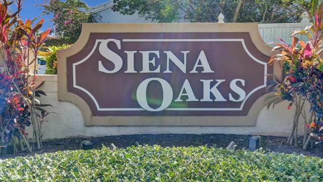 view of community / neighborhood sign