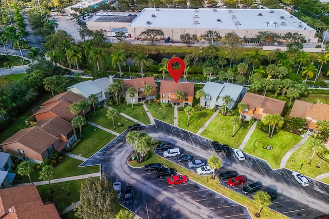 bird's eye view featuring a residential view