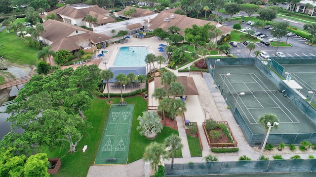 bird's eye view with a residential view