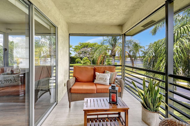 view of sunroom / solarium