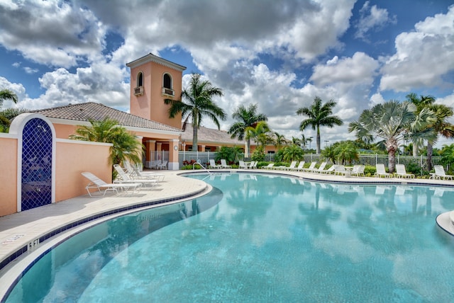 view of swimming pool featuring a patio area