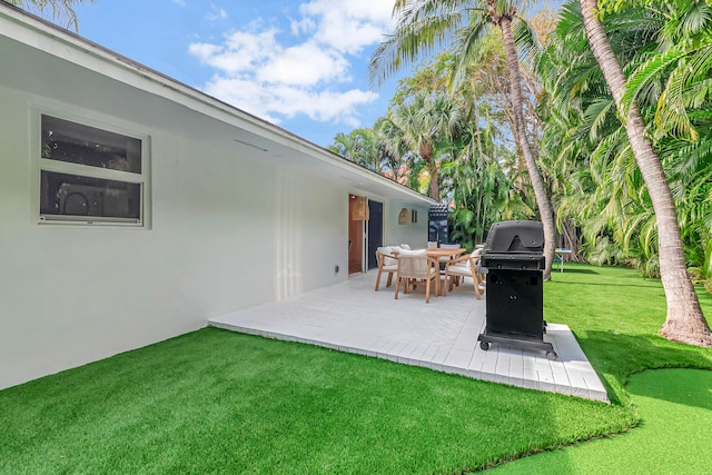 view of patio / terrace with a grill