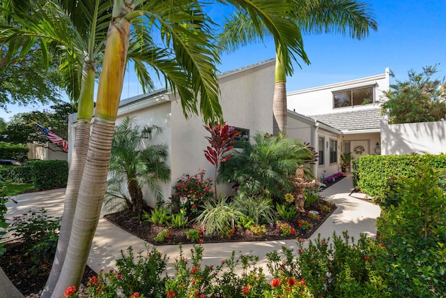 view of front of home featuring stucco siding