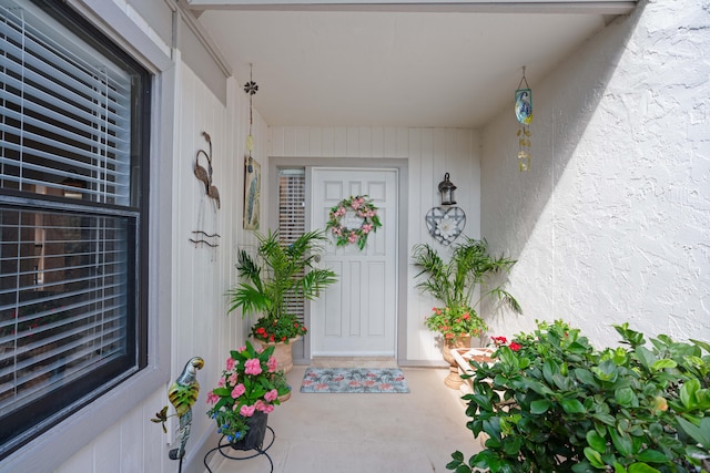 view of property entrance