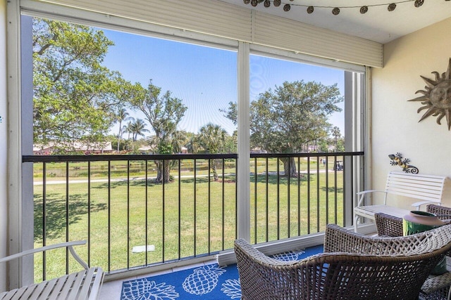 view of sunroom / solarium