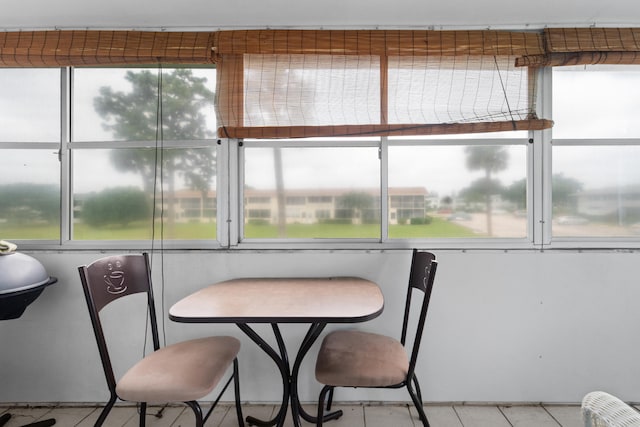 view of sunroom / solarium