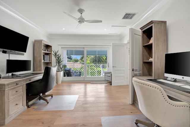 home office featuring ornamental molding, light hardwood / wood-style flooring, and ceiling fan