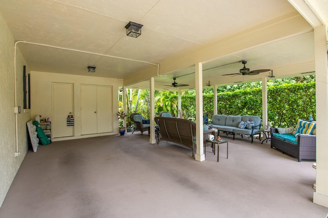 view of patio featuring outdoor lounge area